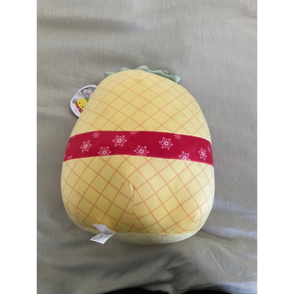 Squishmallow Maui Pineapple 12" Holiday Christmas Scarf NWT Kellytoy‎ - Picture 2 of 6